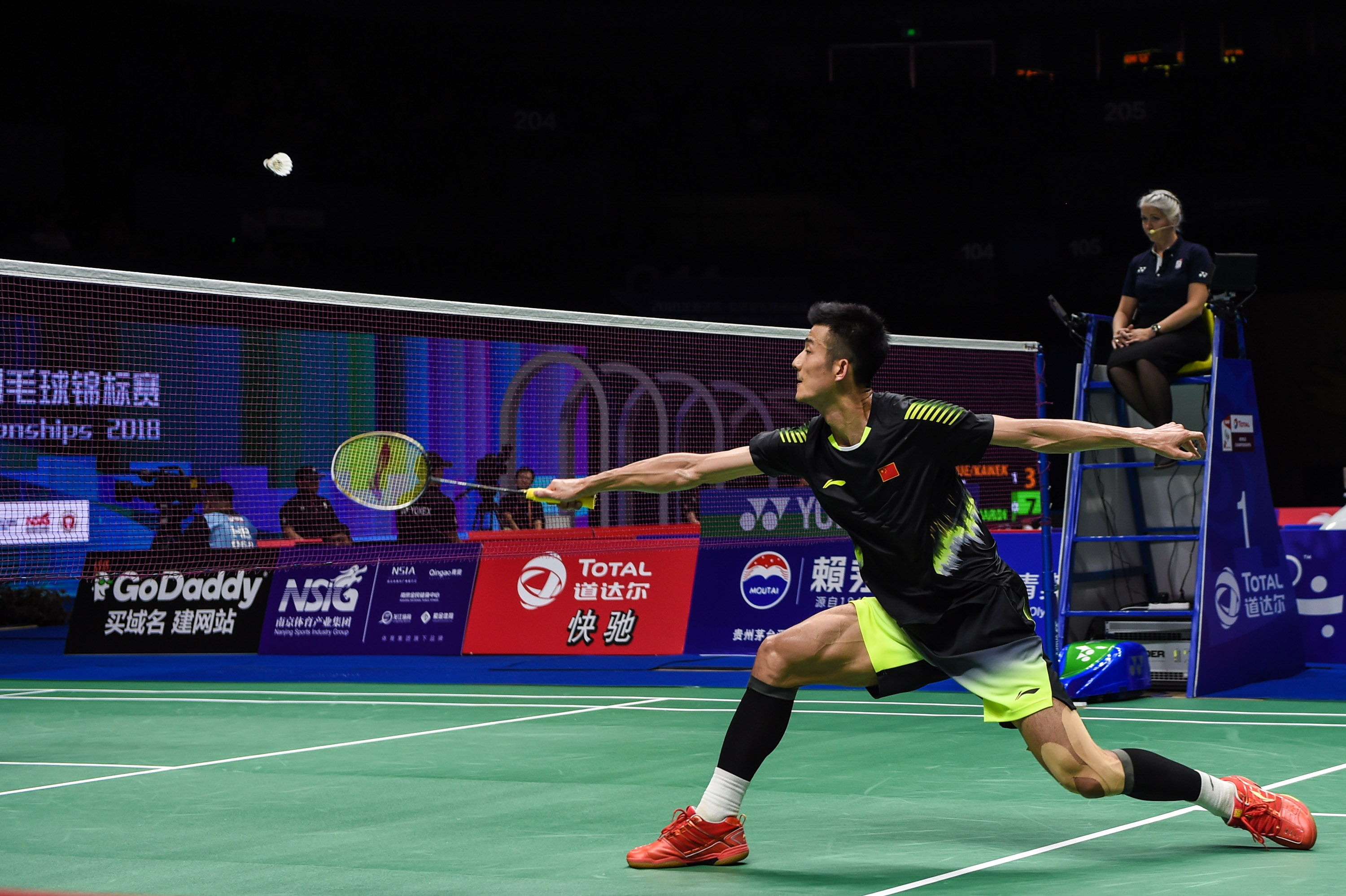 pg电子游戏-关于法国羽毛球队险胜英格兰羽毛球队，谌龙高光表现的信息