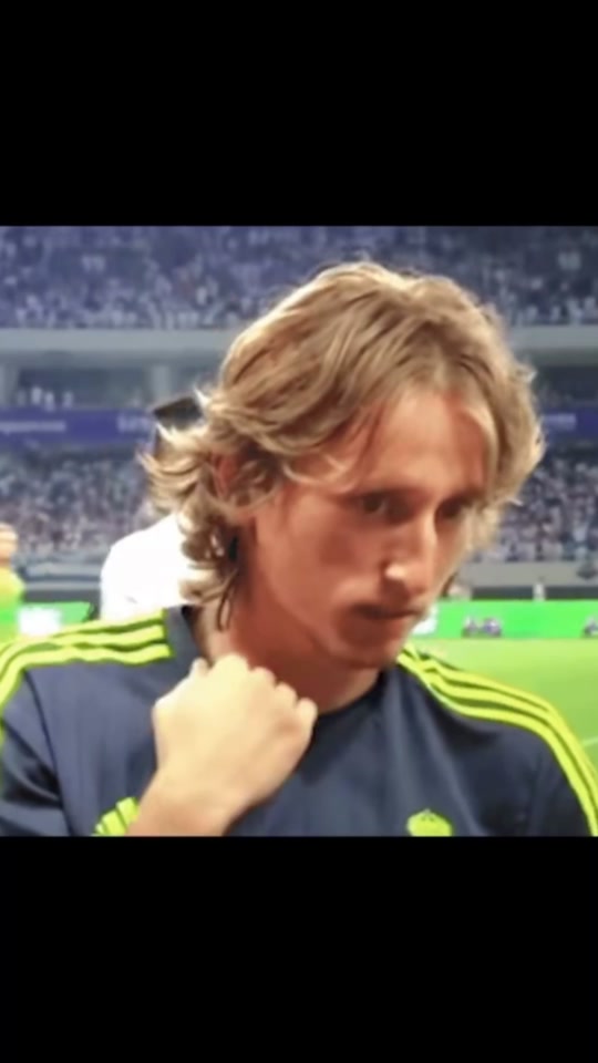 包含切尔西爆冷里昂，莫德里奇高光表现的词条