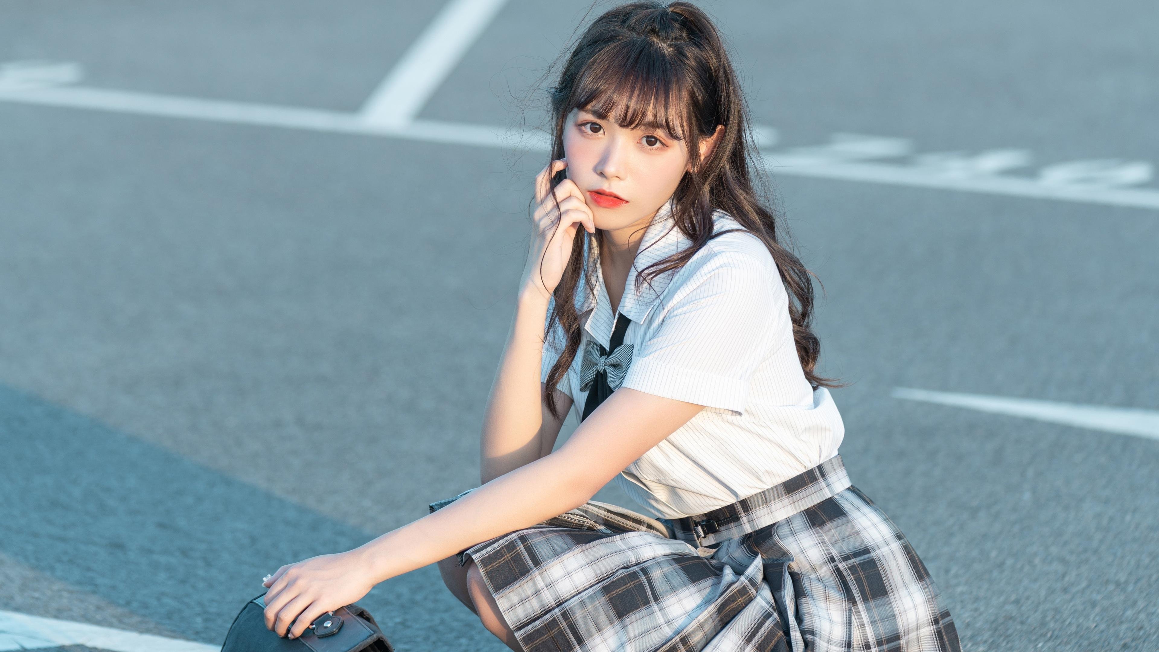 德甲争冠焦点战，黄蜂一波流带走胜利，对手遭遇76人式溃败