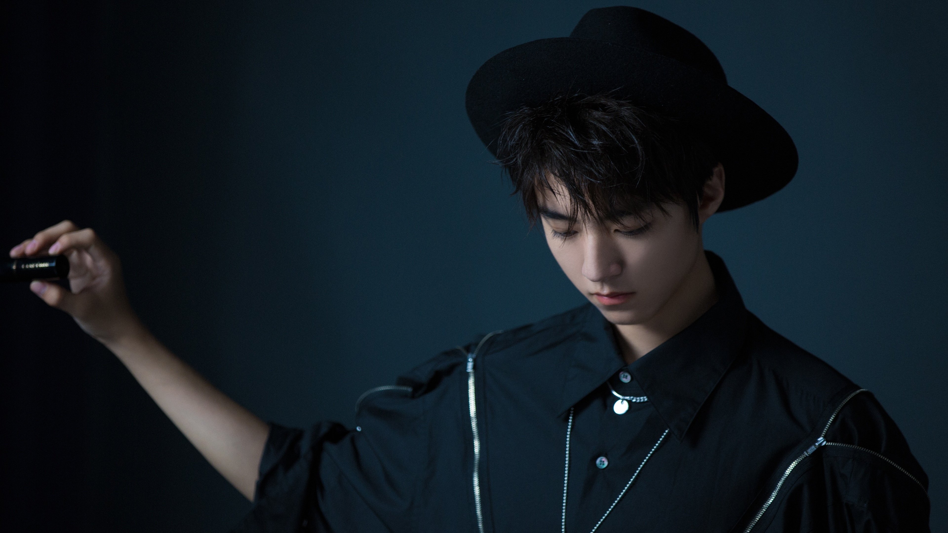 东方铁壁压制艺术之都，当斯通斯成为打破平衡的关键先生