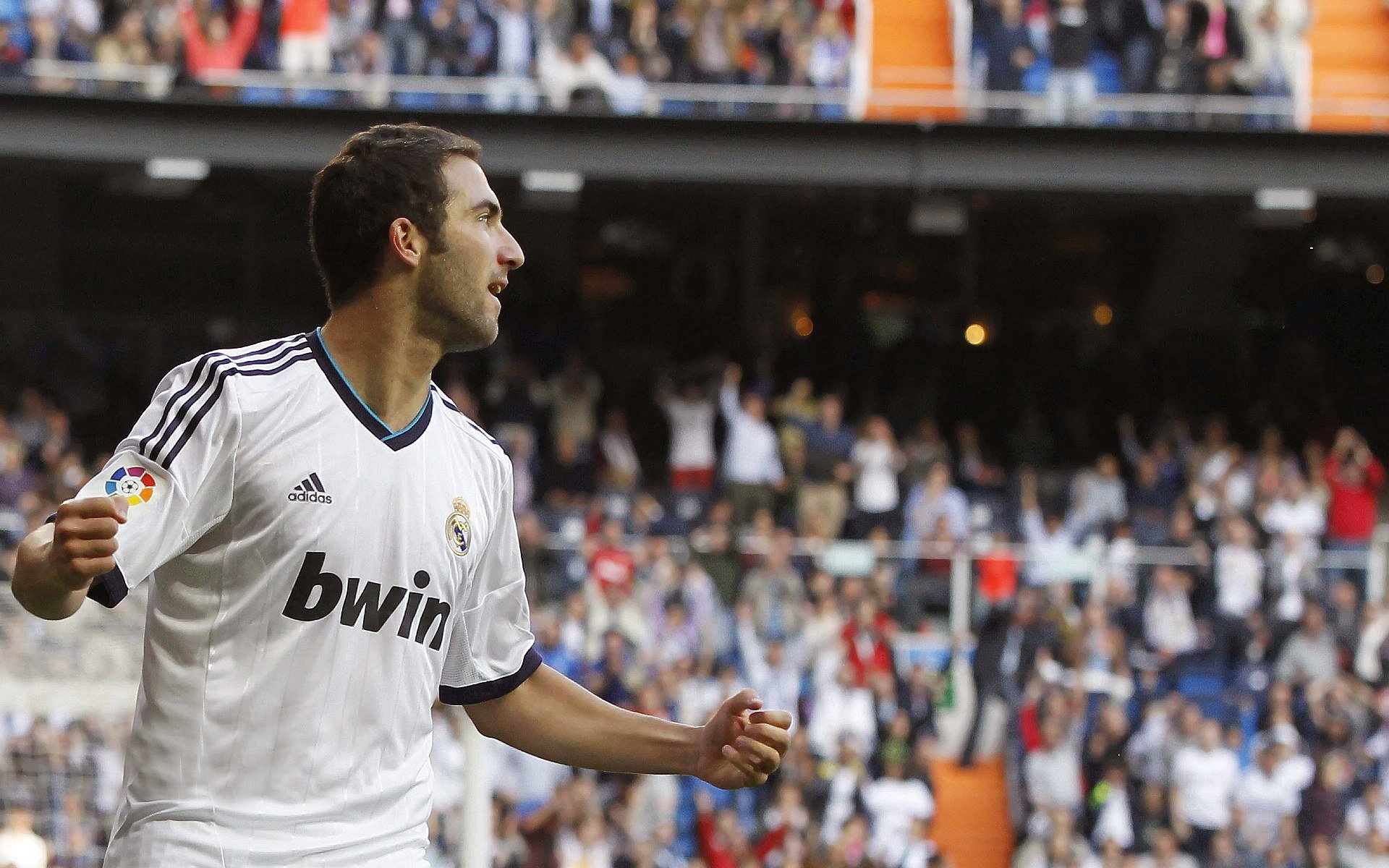 世界排名争夺战之夜，小贾伦舞台越大越强